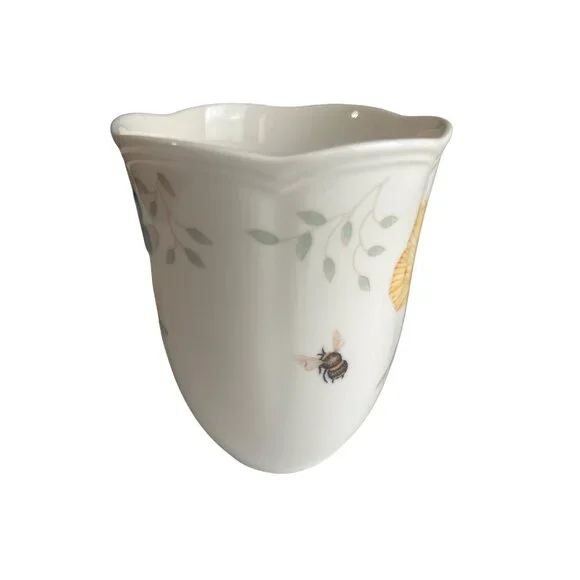 Lenox Butterfly Meadow Mugs Set of 2 12 Oz Fine Porcelain Coffee Cups - Picture 3 of 10